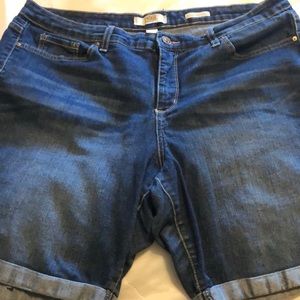 Vintage America Jean Shorts Sz.16 (33)